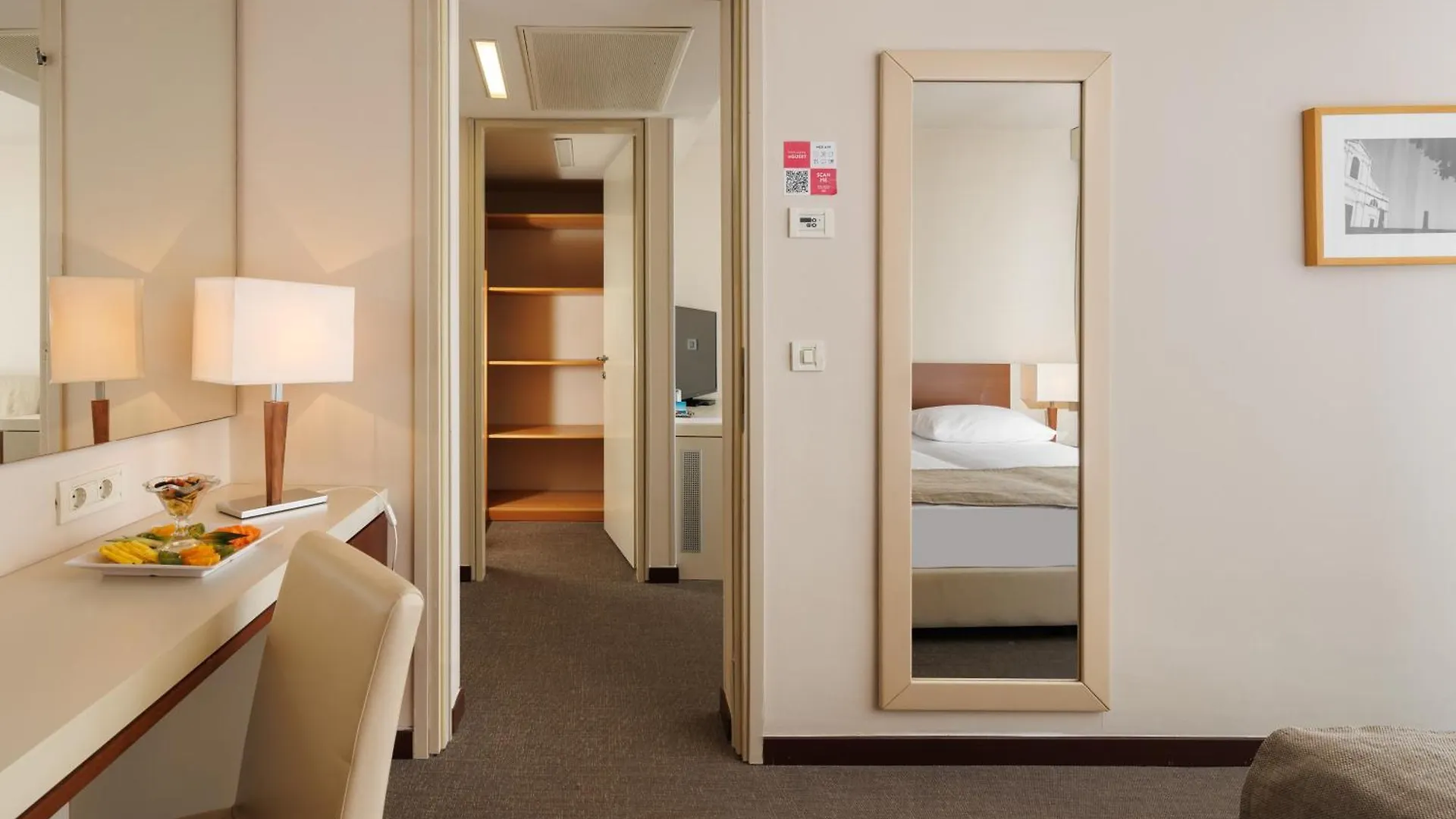 Hotel Albatros Plava Laguna Poreč 4*,  Croacia